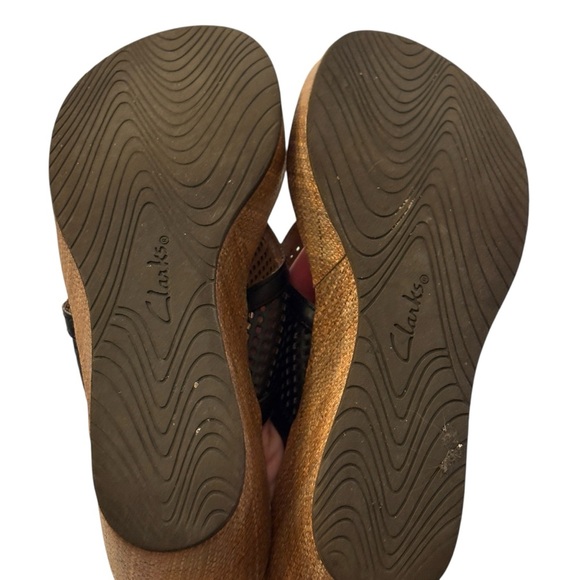 Clarks Collection Womens Avaleen Ocean Platform Wedge Thong Sandals Black Size 9 - Picture 3 of 10